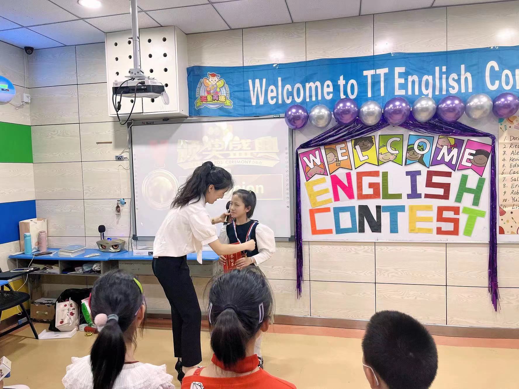 孩子学习少儿英语，父母应该扮演好这3个角色！(图1)