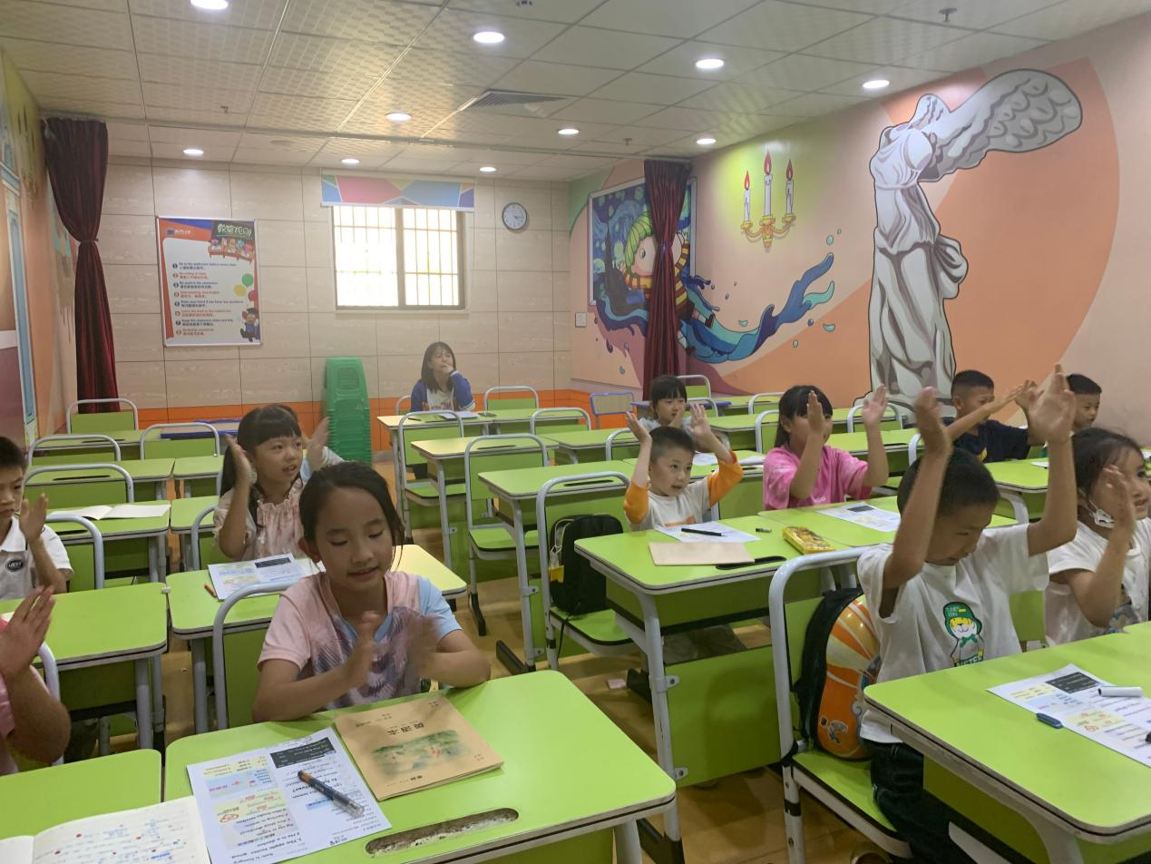 独自学英语坐不住?西安天童教育聊聊同伴共学的好处(图1) 独自学英语坐不住?西安天童教育聊聊同伴共学的好处(图1)